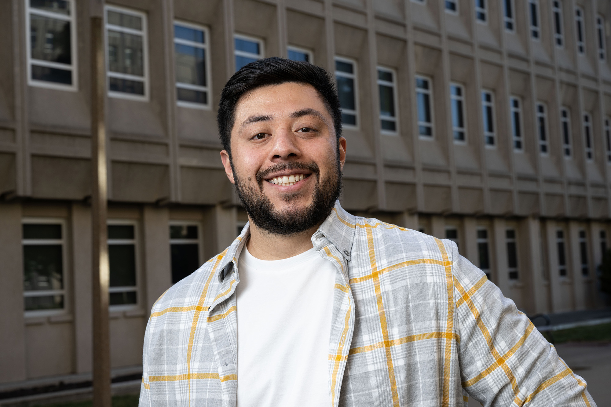 University of Iowa alum Jorge Moreno on the UI campus