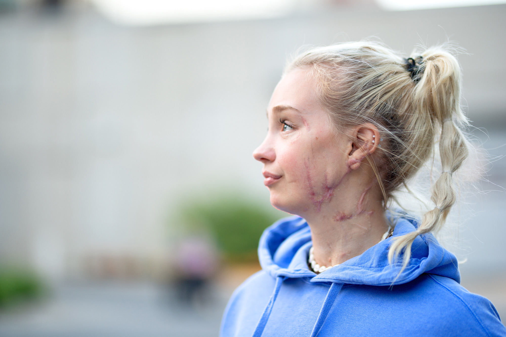 a portrait of UI graduate Maggie McQuillen