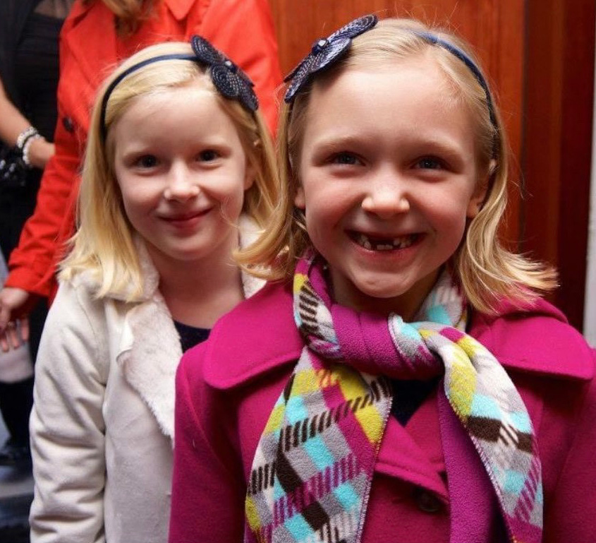 photo of Lillian and Elise as young children