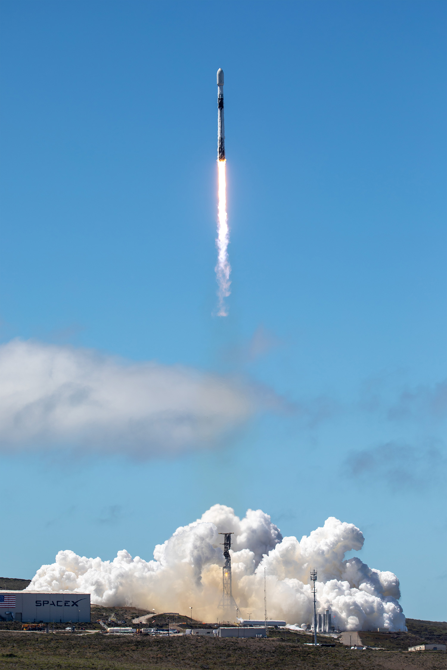 NASA’s TRACERS (Tandem Reconnection and Cusp Electrodynamics Reconnaissance Satellites) mission launches at 11:13 a.m. PDT (2:13 p.m. EDT) on Wednesday, July 23, 2025, atop a SpaceX Falcon 9 rocket at Space Launch Complex 4 East at Vandenberg Space Force Base in California.