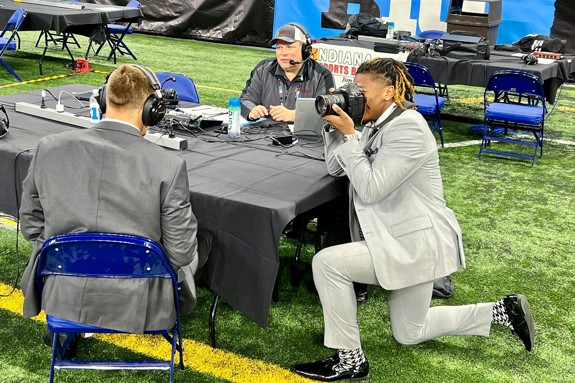 Kaevon Merriweather shoots photos at Big Ten Media Day.