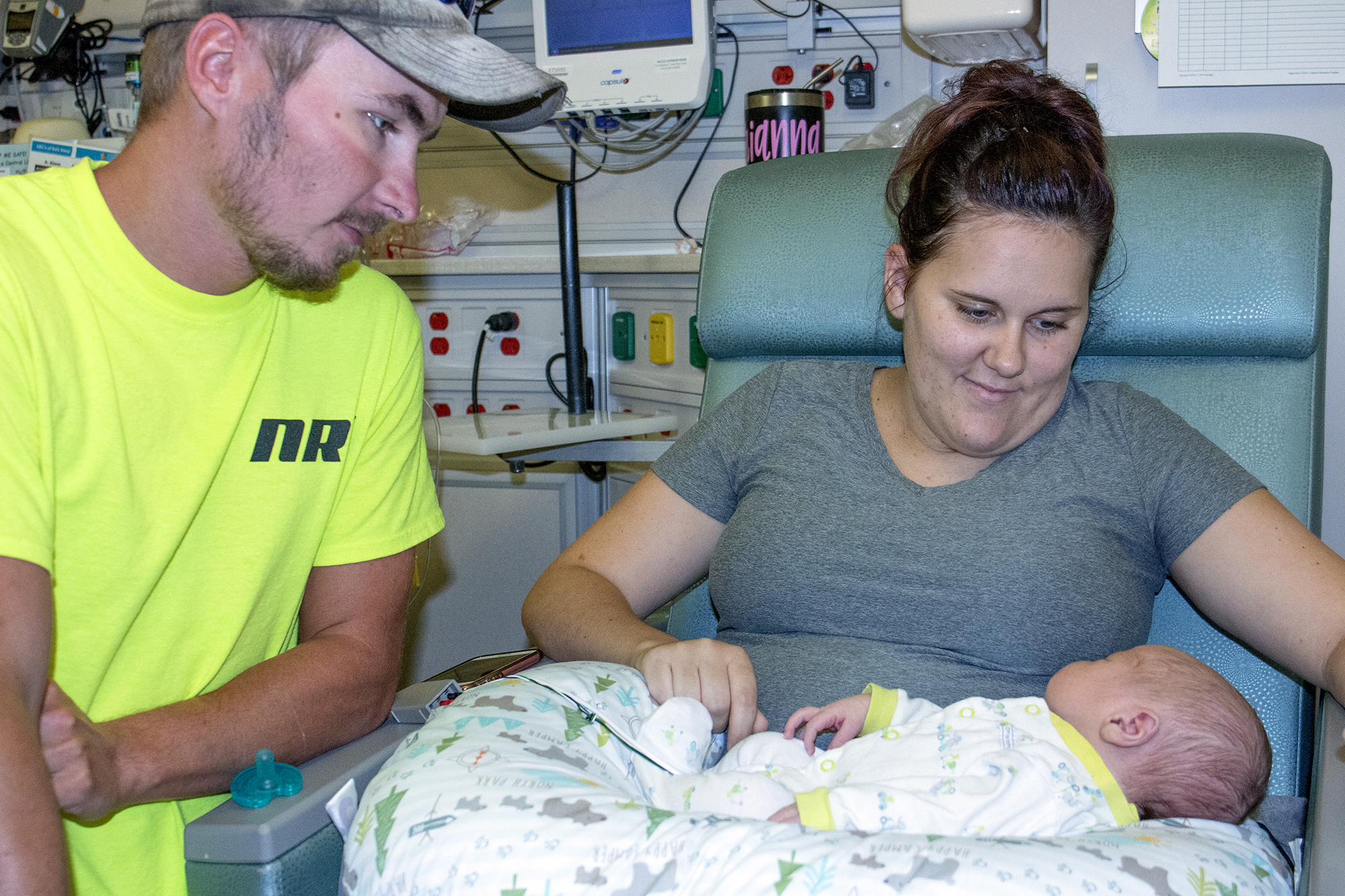 Kyle, Brianna, and Jaeden Nelson in the Stead Family Children's Hospital NICU