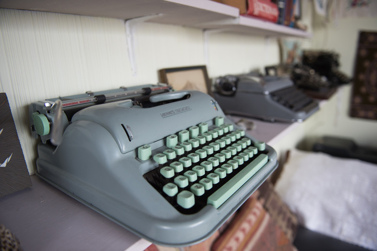 multiple typewriters in a row