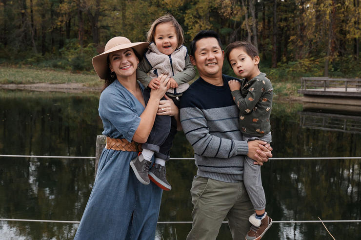 Allie and Kim Sung with their children