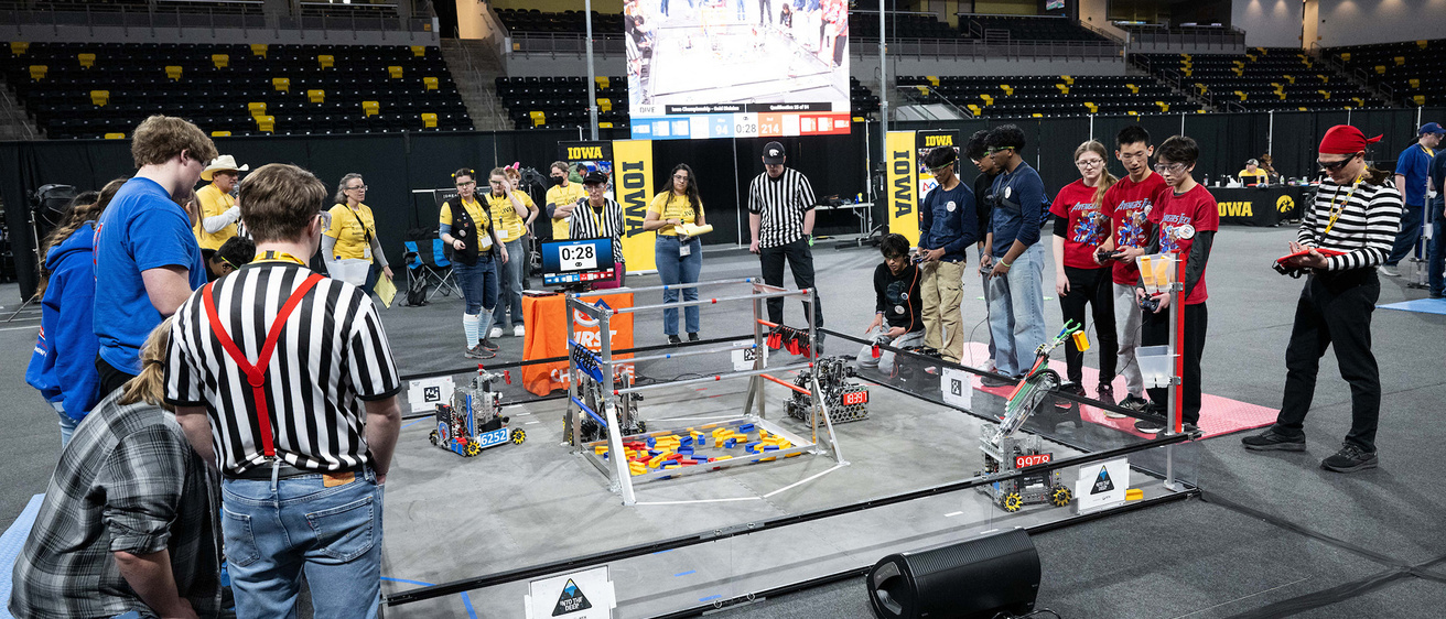 An arena with two different robots inside